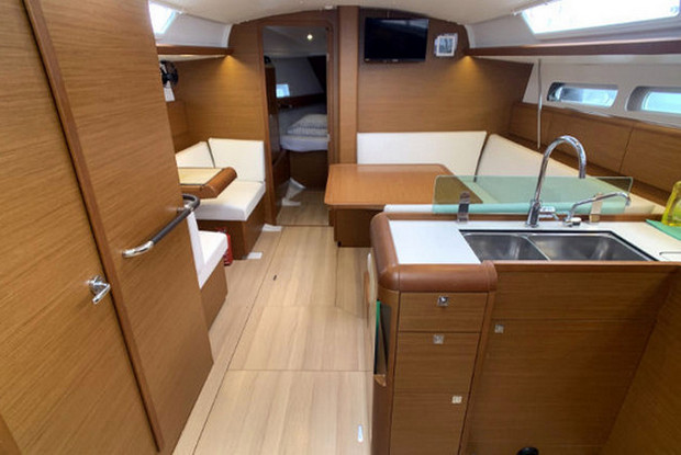 Sun Odyssey 419 - 3 cab., Rogoznica