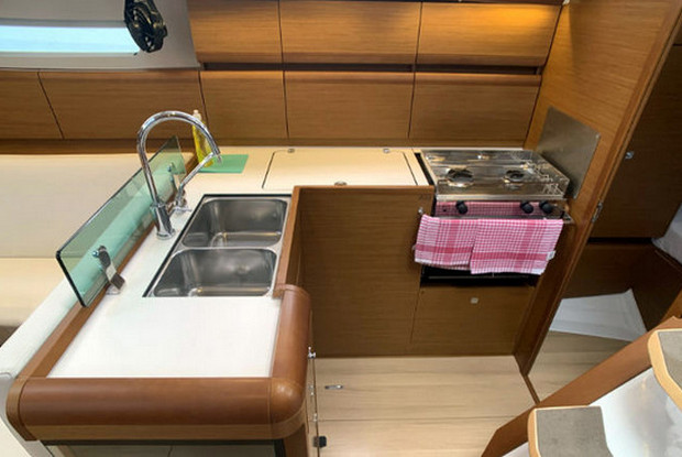 Sun Odyssey 419 - 3 cab., Rogoznica