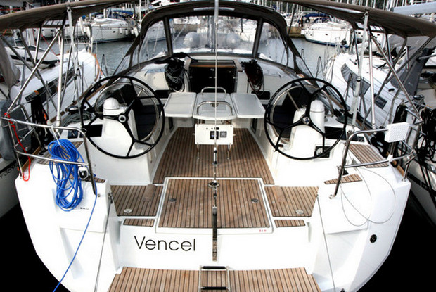 Sun Odyssey 479 - 4 cab., Pula