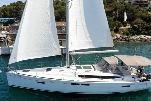 Sun Odyssey 479 - 4 cab., Pula