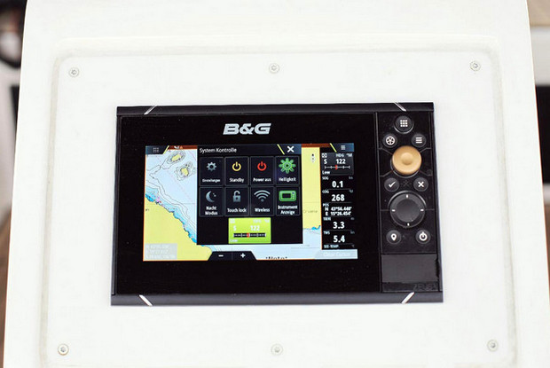 Bavaria C45 Holiday, Jezera