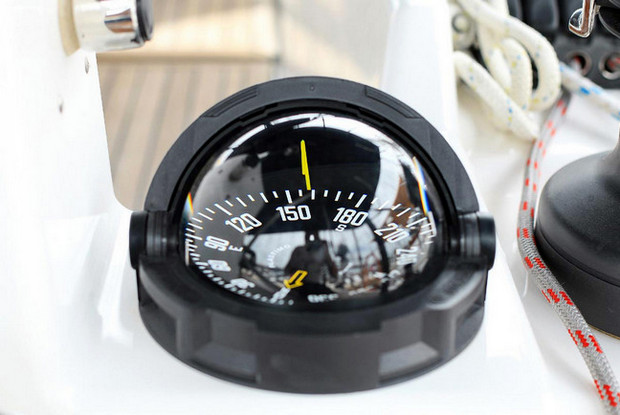 Bavaria C45 Holiday, Jezera