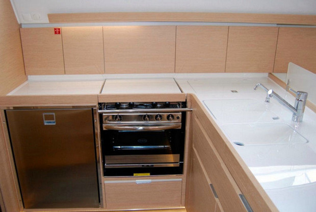 Elan Impression 45, Alimos