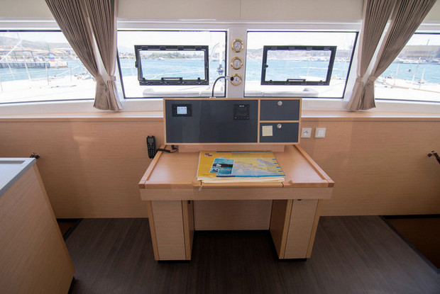 Lagoon 52 F - 6 + 2 cab., Palma de Mallorca