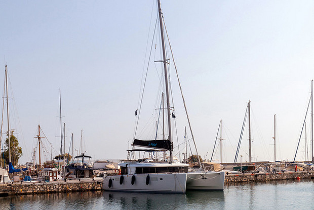 Lagoon 450  Flybridge, Alimos