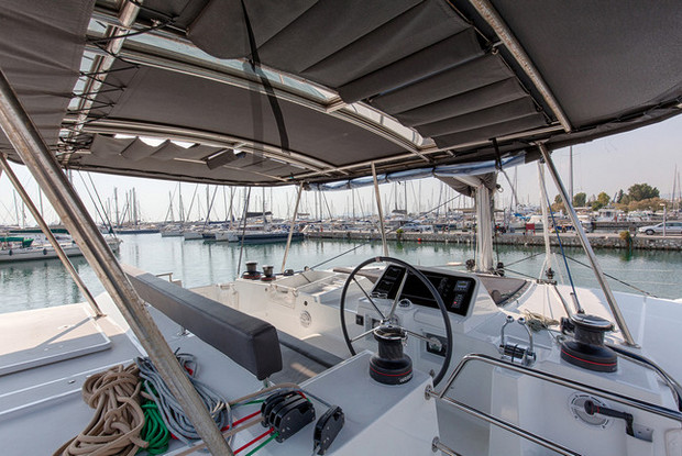Lagoon 450  Flybridge, Alimos