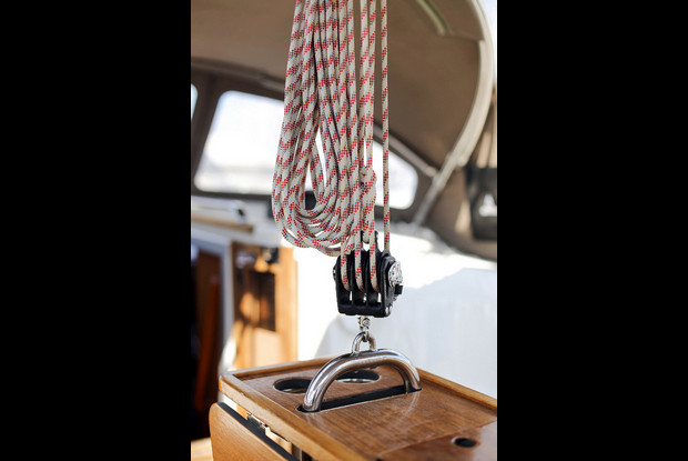 Bavaria Cruiser 33, Jezera