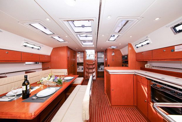 Bavaria Cruiser 50 Avantgarde, Trogir