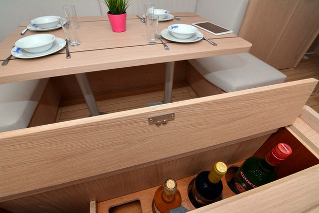 Oceanis 46.1, Alimos