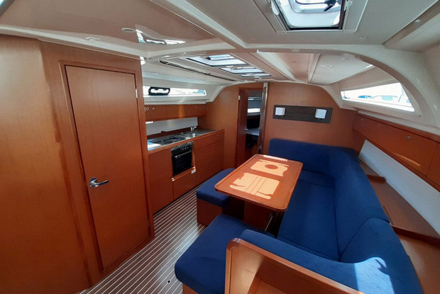 Bavaria Cruiser 41 - 3 cab., Split