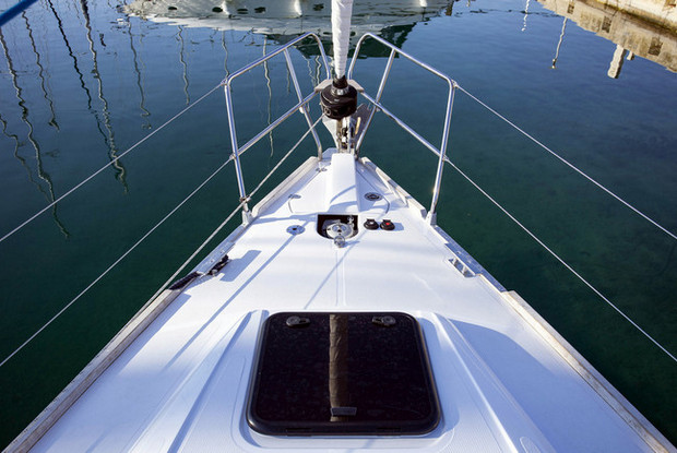 Elan Impression 40, Pula