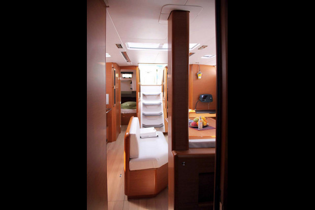 Sun Odyssey 479 - 4 cab., Lavrio