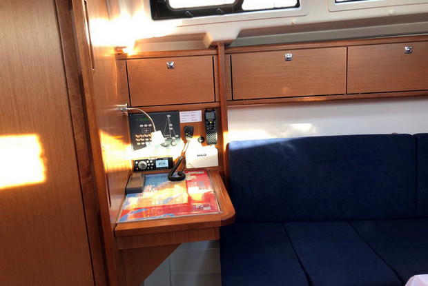 Bavaria Cruiser 34 - 2 cab., Pula