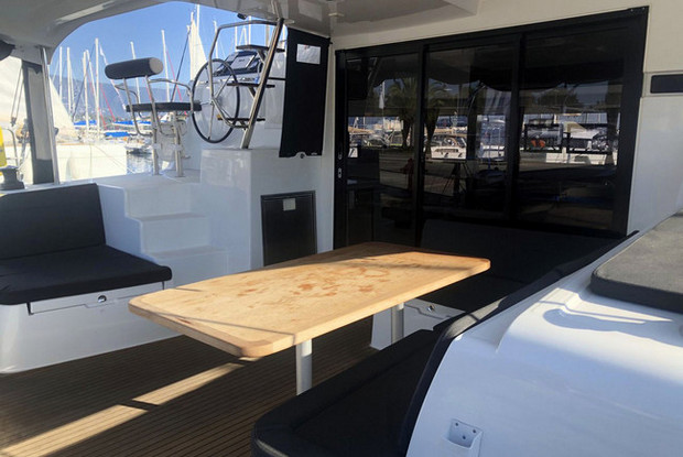 Lagoon 42 - 4 + 2 cab., Kontokali-Corfu