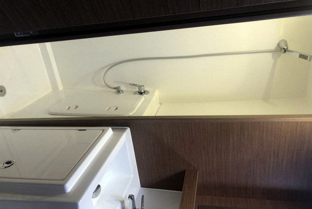 Lagoon 42 - 4 + 2 cab., Kontokali-Corfu