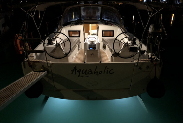 Sun Odyssey 410 - 3 cab., Alimos