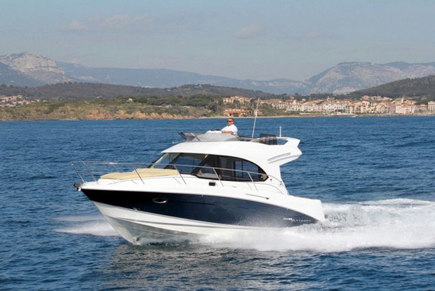 Antares 32 Fly, Cannigione