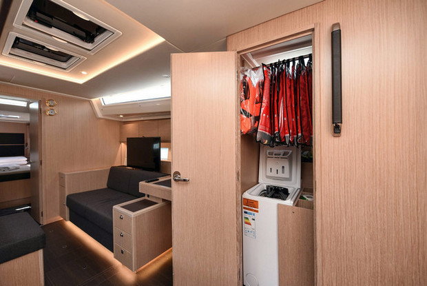 Bavaria C50 Style - 3 + 1 cab., Zadar