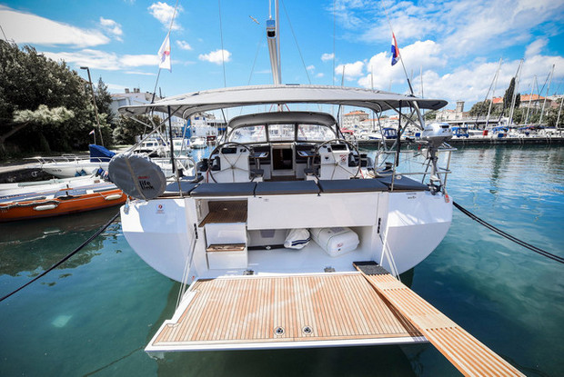 Bavaria C50 Style - 3 + 1 cab., Zadar