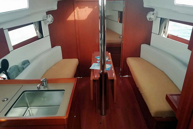 Oceanis 35.1, Carloforte