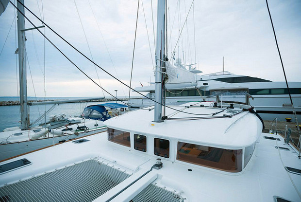 Lagoon 400 S2, Nikiti