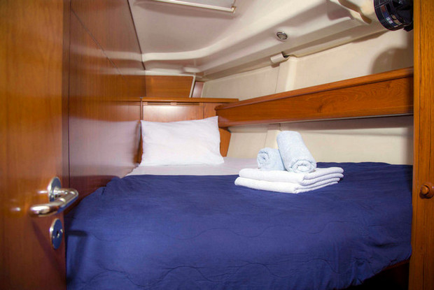 Sun Odyssey 45, Nikiti