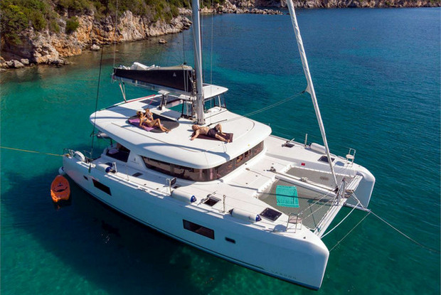 Lagoon 42 - 4 + 2 cab., Kontokali-Corfu