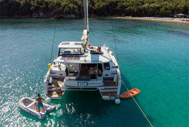 Lagoon 42 - 4 + 2 cab., Kontokali-Corfu