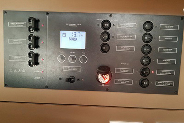 Oceanis 35.1, Trogir