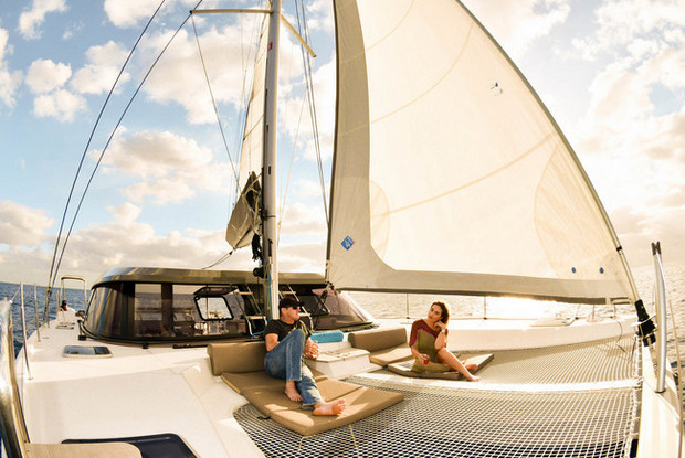 Nautitech 40 Open - 4 cab., Black River