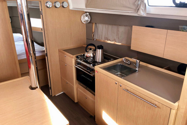 Oceanis 38.1, Sukošan-Zadar