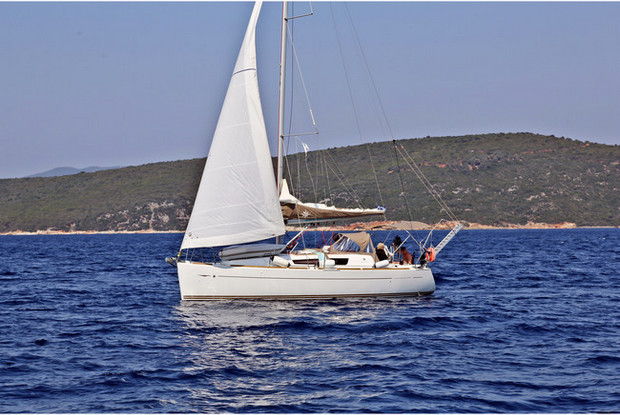 Sun Odyssey 33i, Loutraki