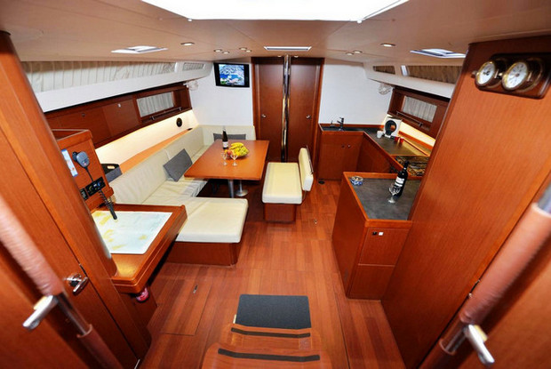 Oceanis 48 - 5 cab., Lavrio