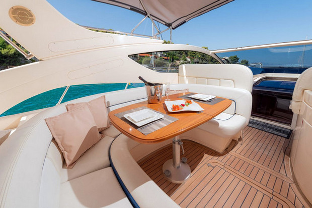 Dalla Pieta 48, Split