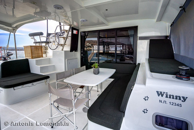 Lagoon 42 - 3 + 2 cab., Finikas