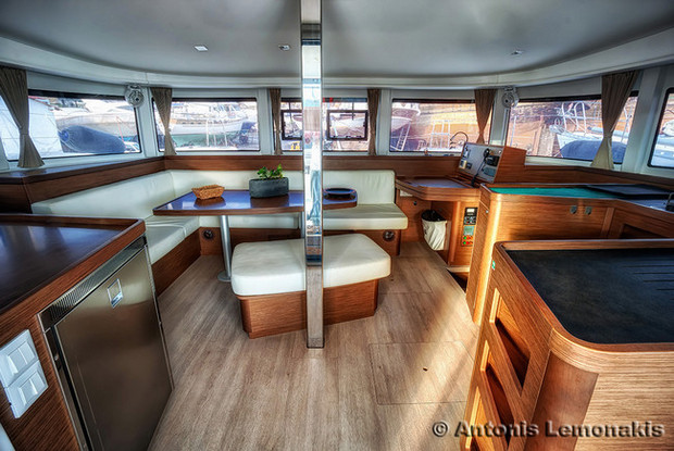 Lagoon 42 - 3 + 2 cab., Finikas