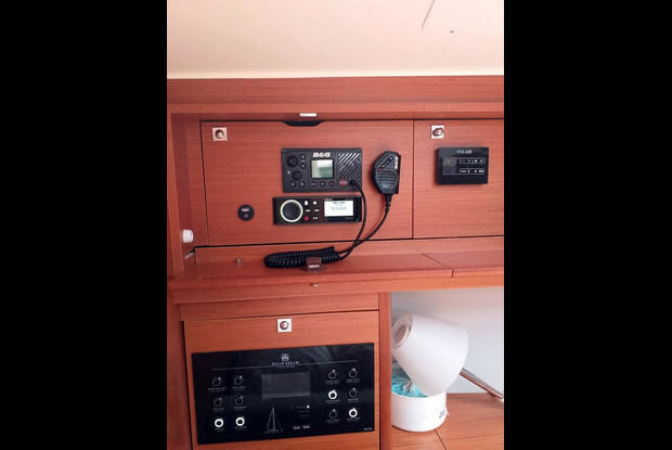 Dufour 430 Grand Large, Pula