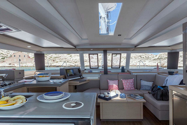 Fountaine Pajot Astrea 42, Road Town