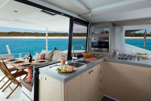 Fountaine Pajot Lucia 40 - 3 cab., Road Town