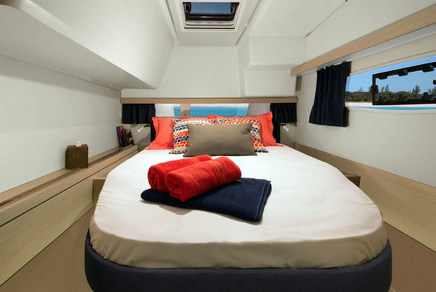 Fountaine Pajot Lucia 40 - 3 cab., Road Town