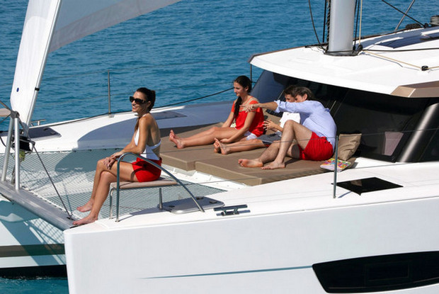 Fountaine Pajot Lucia 40 - 3 cab., Road Town