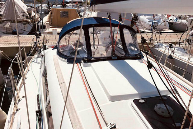 Sun Odyssey 36i Performance, Portisco