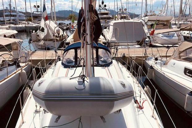 Sun Odyssey 36i Performance, Portisco
