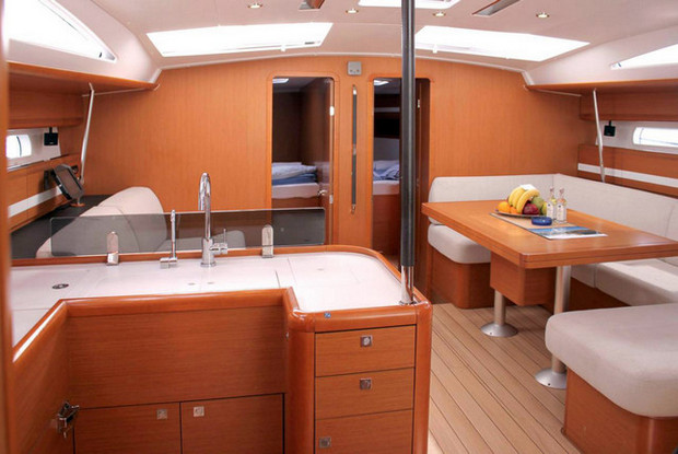 Jeanneau 53 - 6 cab., Lavrio