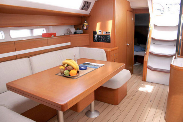 Jeanneau 53 - 6 cab., Lavrio