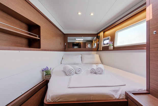 Lagoon 450  Flybridge, Alimos