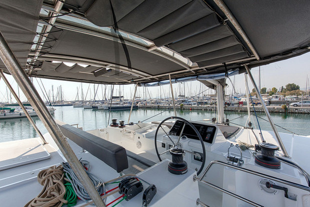 Lagoon 450  Flybridge, Alimos