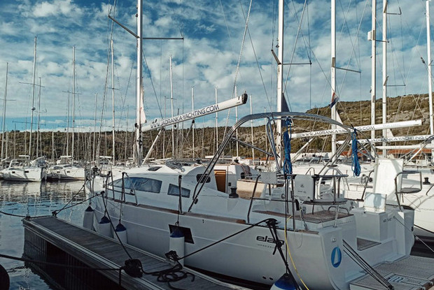 Elan Impression 40.1, Pula