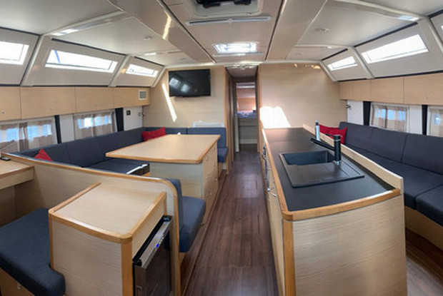 D&D Kufner 50, Trogir