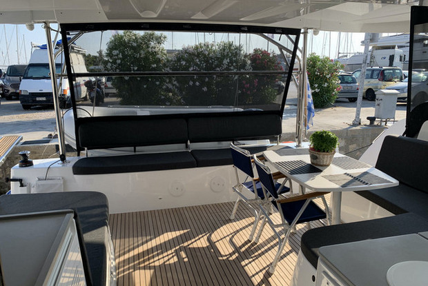 Lagoon 46 - 4 + 2 cab., Alimos